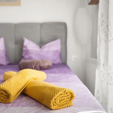 Alania Studio Apartman Póla